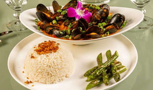 Mejillones a La Marinera / Mussels for the Sailor.