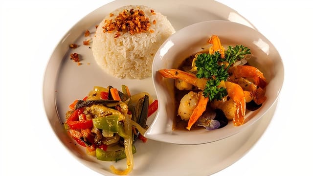 Camarones Al Ajillo / Garlic Prawns.