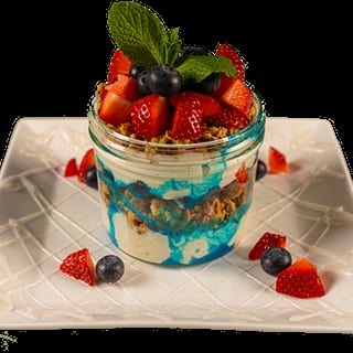 Vanilla Greek Yogurt Parfait